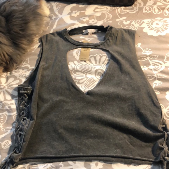 Tops - Distressed lace up crop top OS